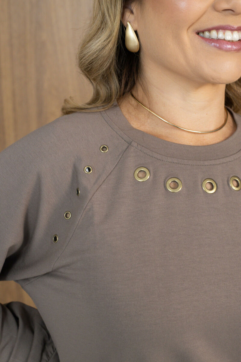Imagem de Blusa Trend - Mocha - em Moletinho com Toque Fashion dos Ilhoses
